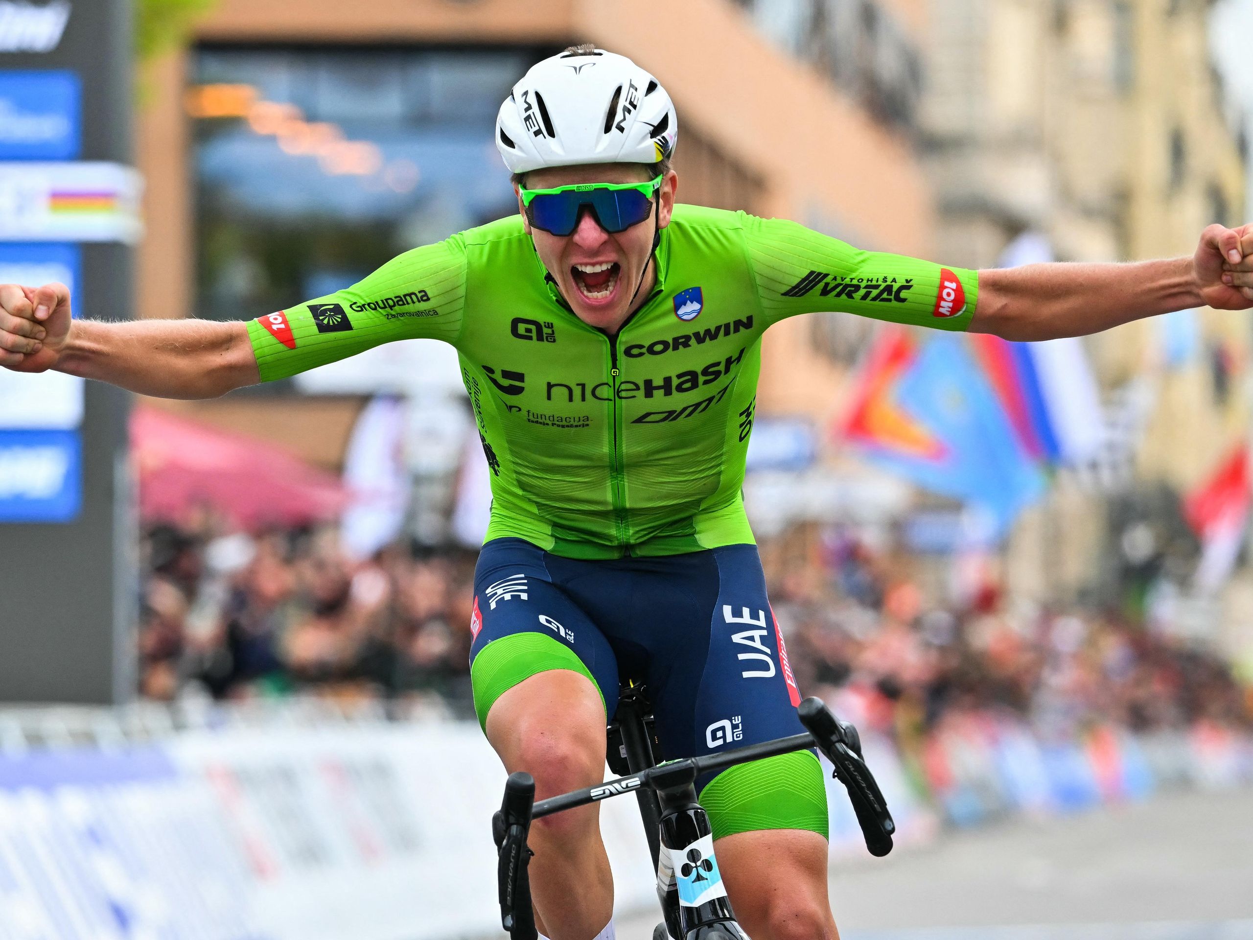 Preparing for the 2026 Cycling Season: Your Action Checklist - visual representation