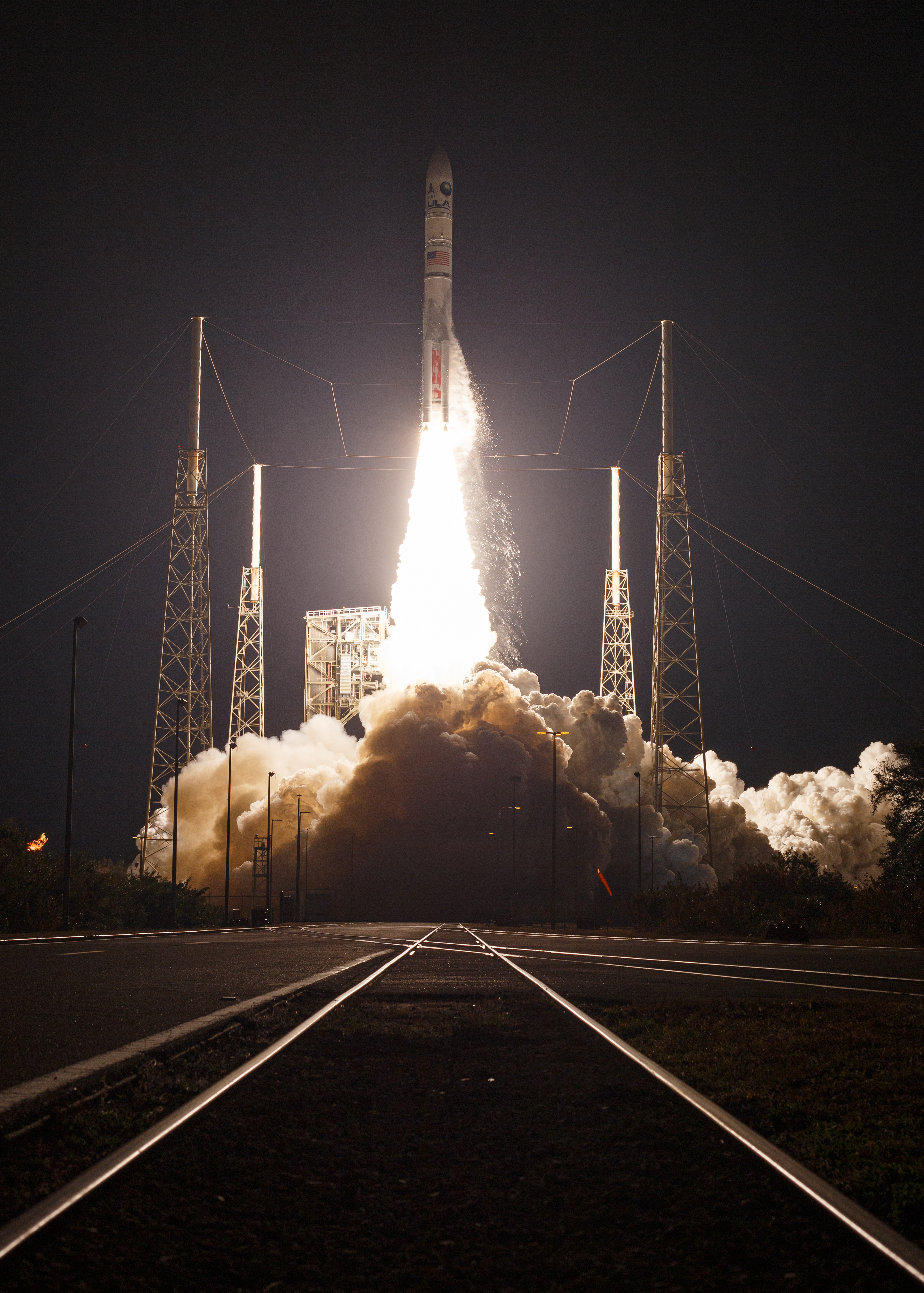 Manufacturing Excellence as a Competitive Advantage - visual representation