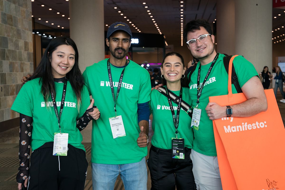Why Volunteering at Tech Crunch Disrupt Matters - visual representation