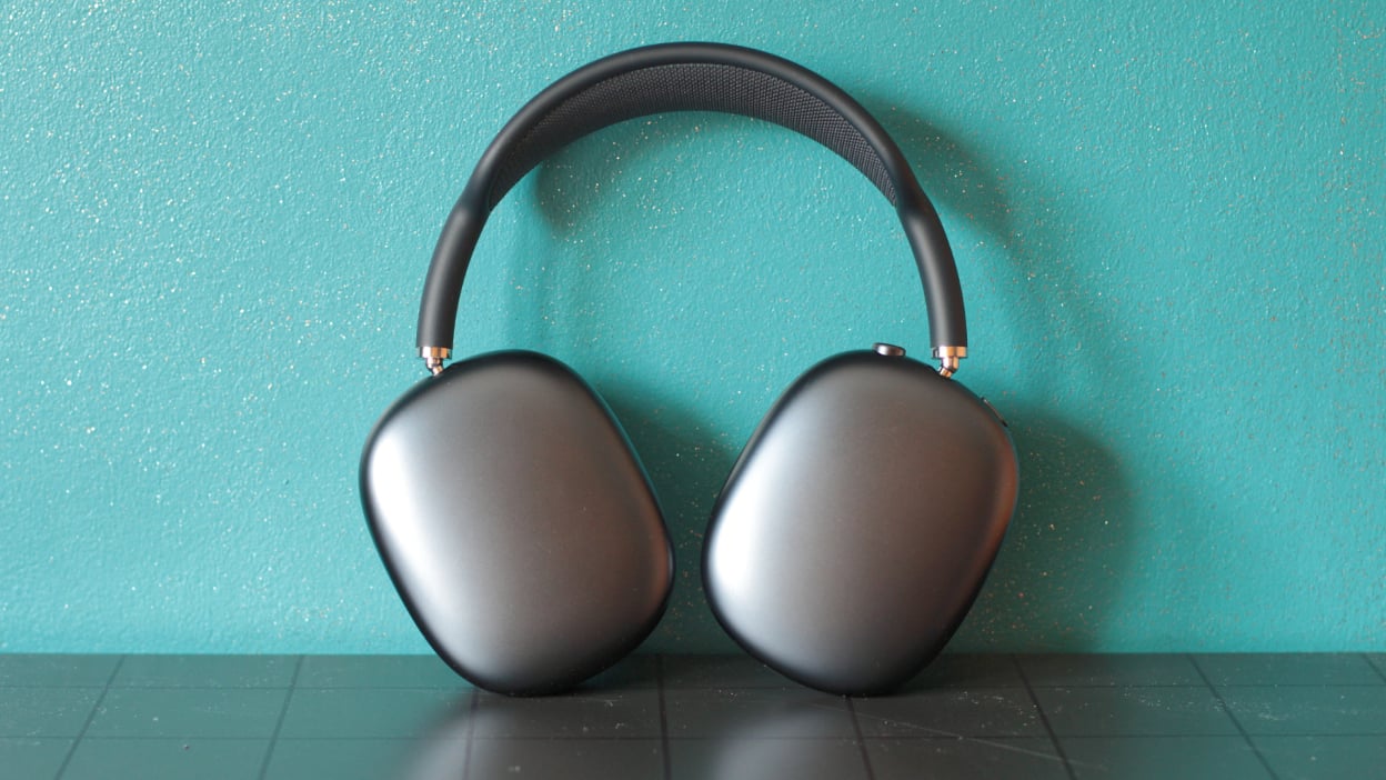 Implementation Guide: Getting the Most Out of Your AirPods Max - visual representation