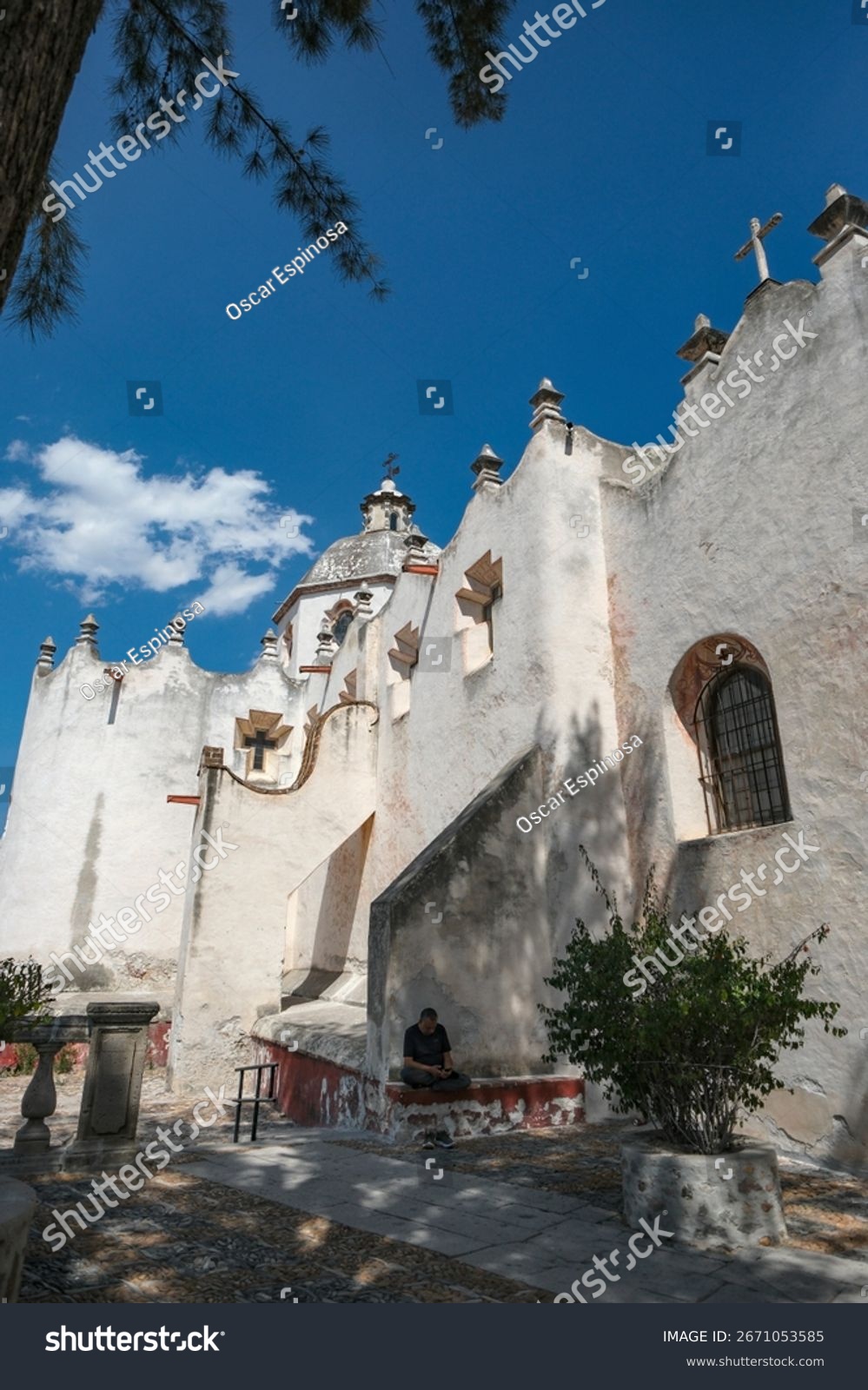 The Discovery Site: Atotonilco el Grande - contextual illustration