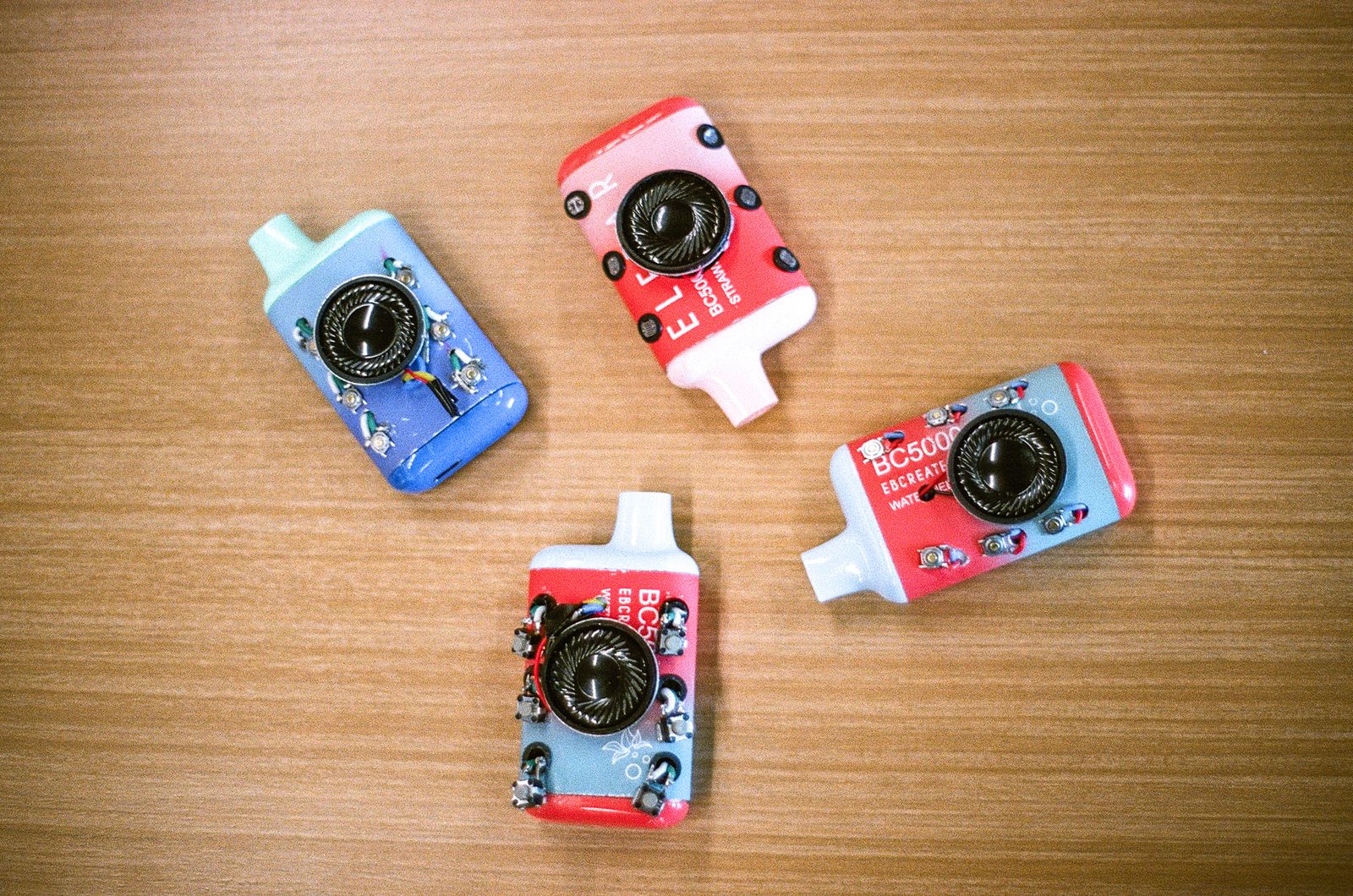 Building Your Own: The Instructables Guide and Accessibility - visual representation