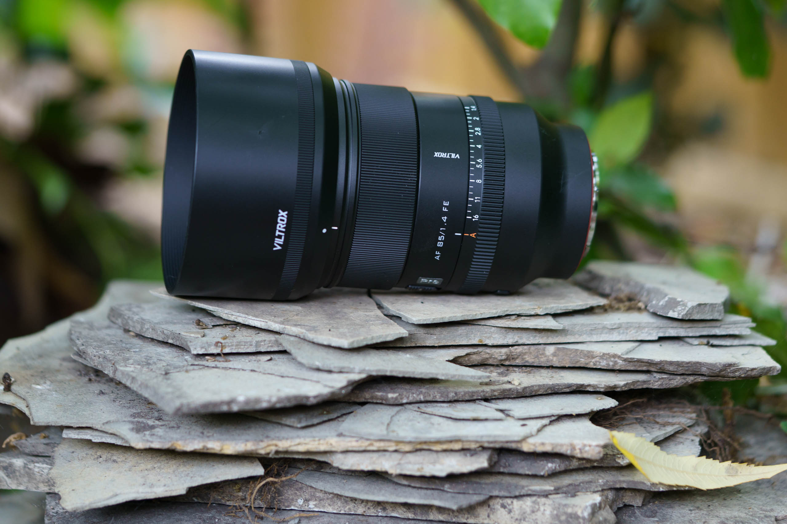 Optical Comparison: Viltrox Against Established Competitors - visual representation