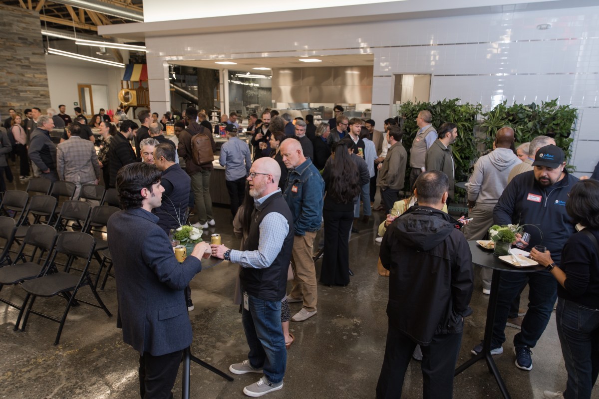 Why Volunteer at TechCrunch Founder Summit? - visual representation