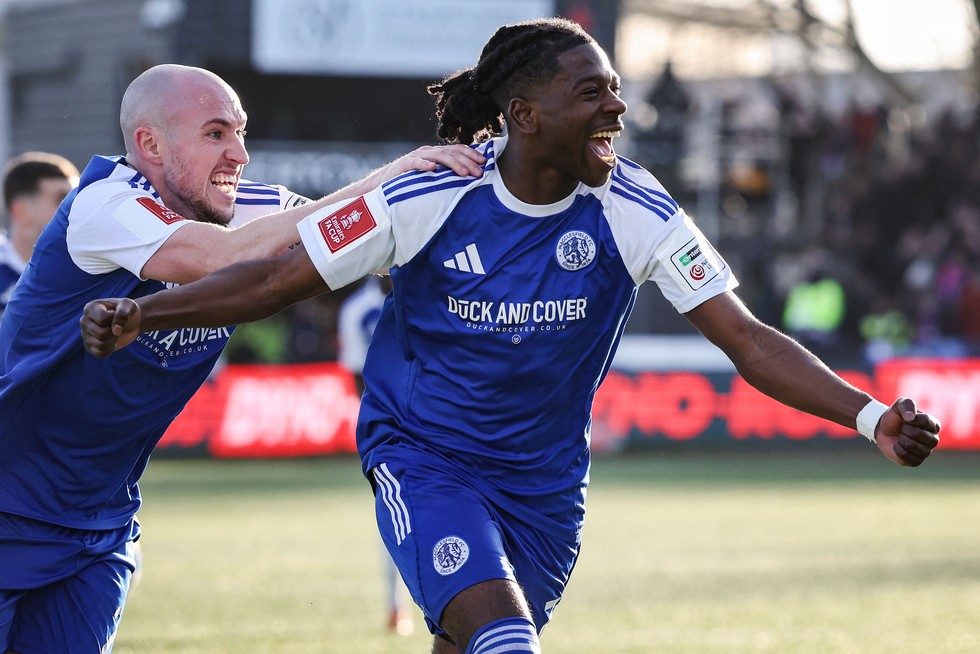 Optimization Strategies for Superior Viewing Experiences - visual representation