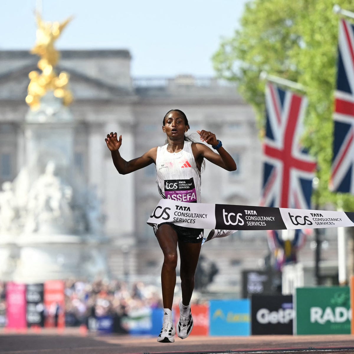 Future Trends in Streaming Sports Events - visual representation