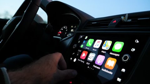 Use Cases for CarPlay Video Playback - visual representation