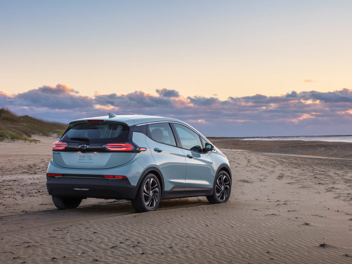 The Broader Context: How American Auto Policy Is Reshaping Industrial Strategy - visual representation