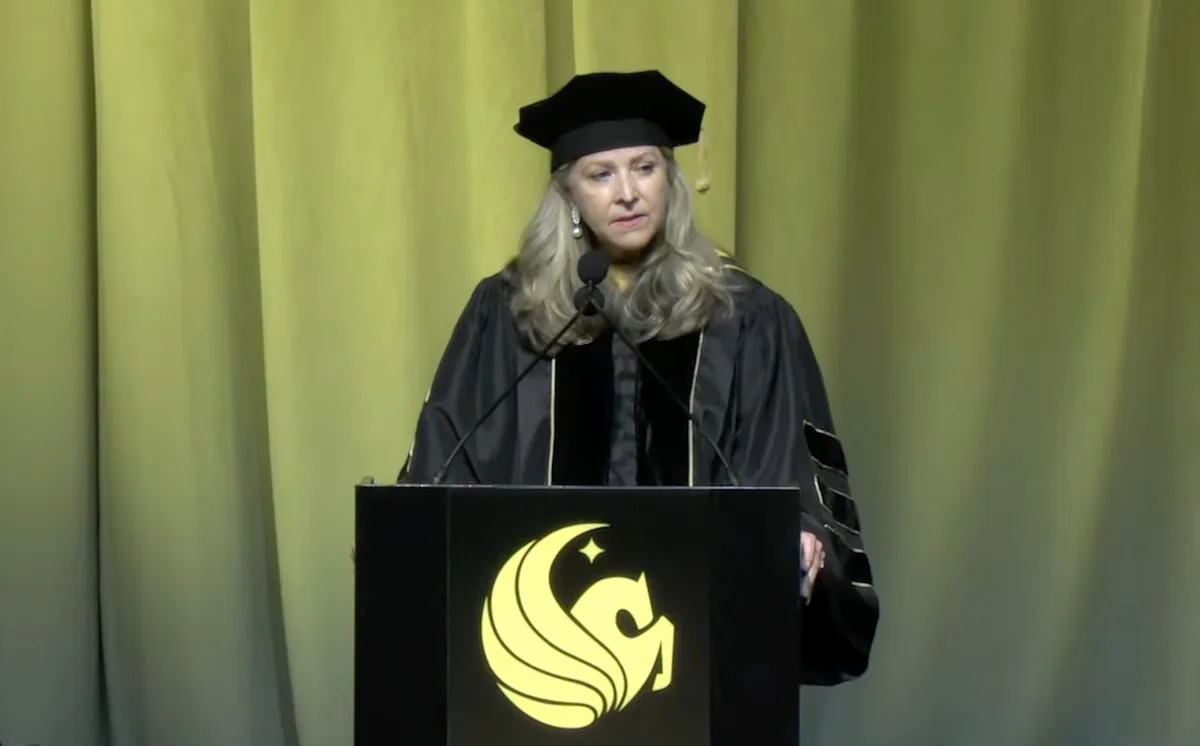 The Appeal of AI-Powered Graduation Speakers - visual representation