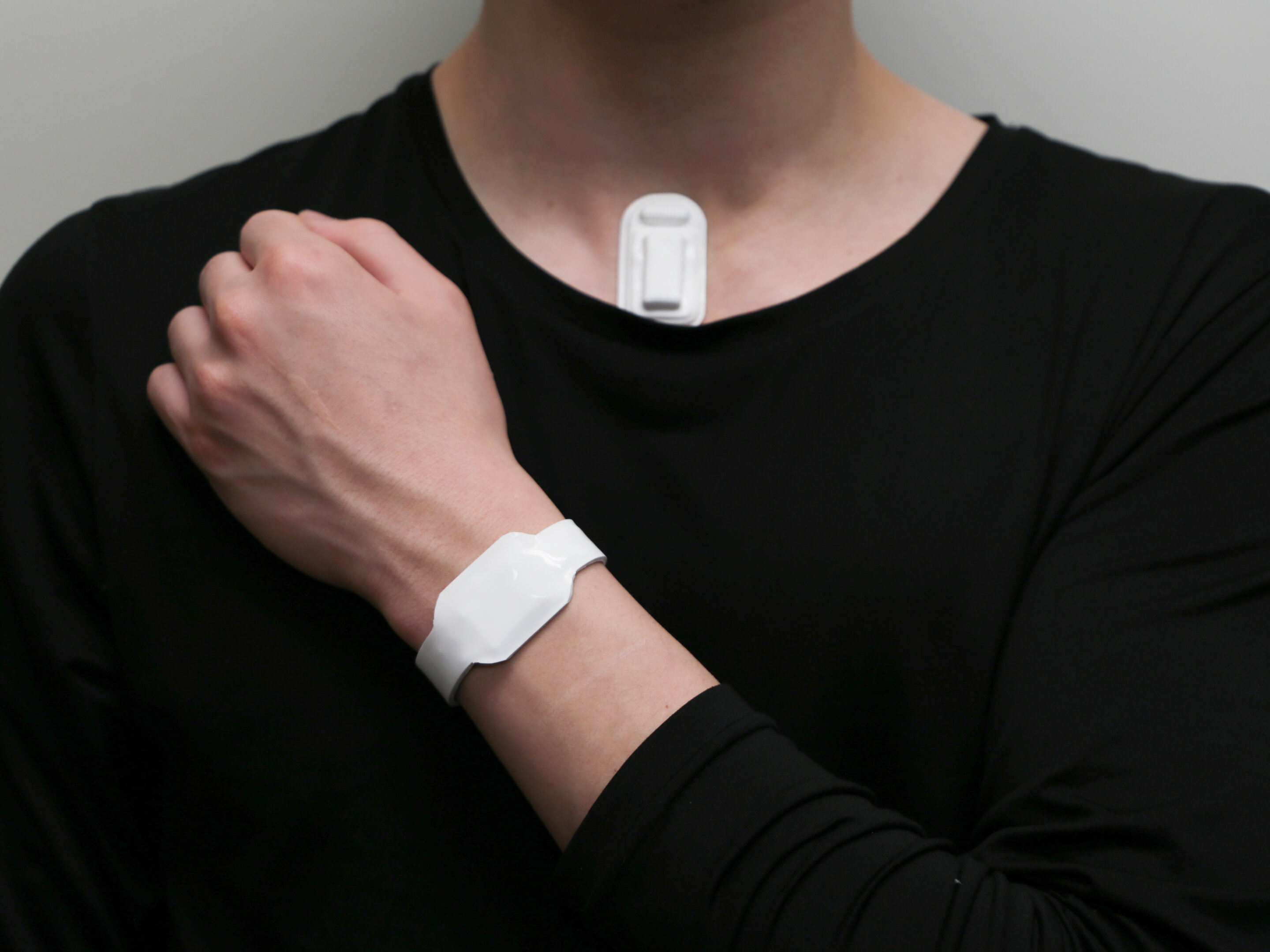 Real-World Use Cases for Voice in Wearables - contextual illustration