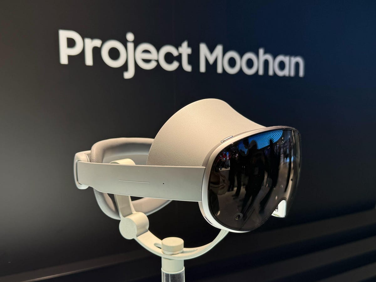 Why Immersive VR Will Remain Niche - visual representation